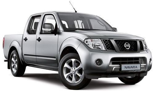 Nissan Navara D40 2009-2014 - Facelift Floor Mats — VipCarDesign