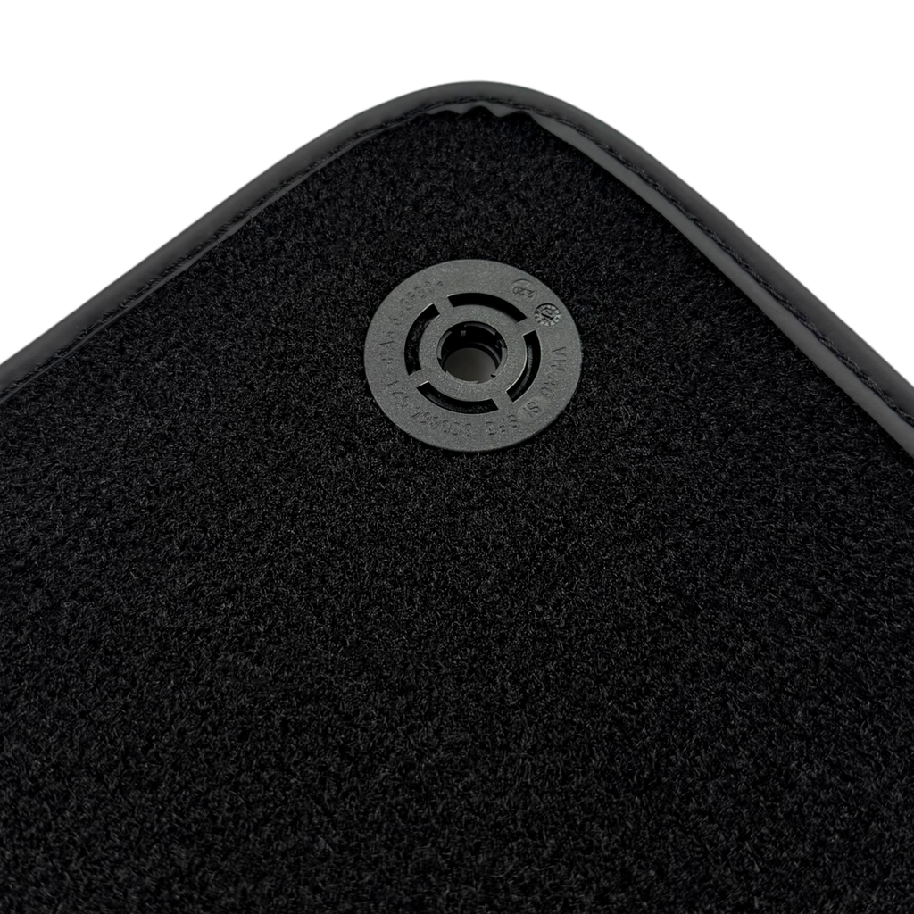 Aston Martin DBX707 (2022-2026) SUV with Leather Custom Fit Premium Velour Floor Mats